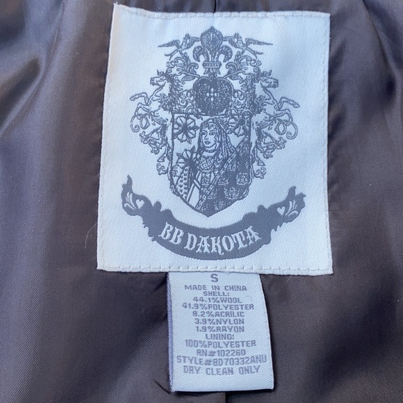 BB Dakota Wool Tweed Dbl Breasted Belted Jacket - Picture 7 of 8